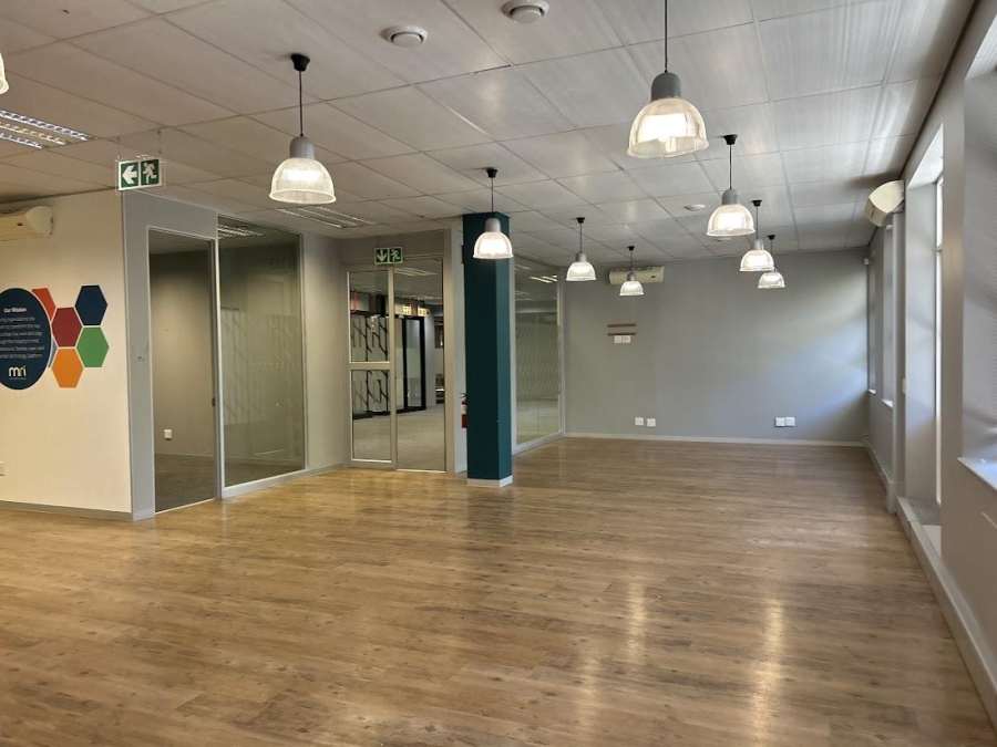 To Let commercial Property for Rent in Rondebosch Western Cape